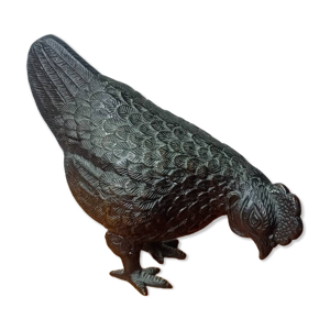 poule en bronze patiné