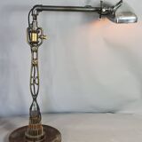 Industrial table or desk lamp, orientable. H.54 cm