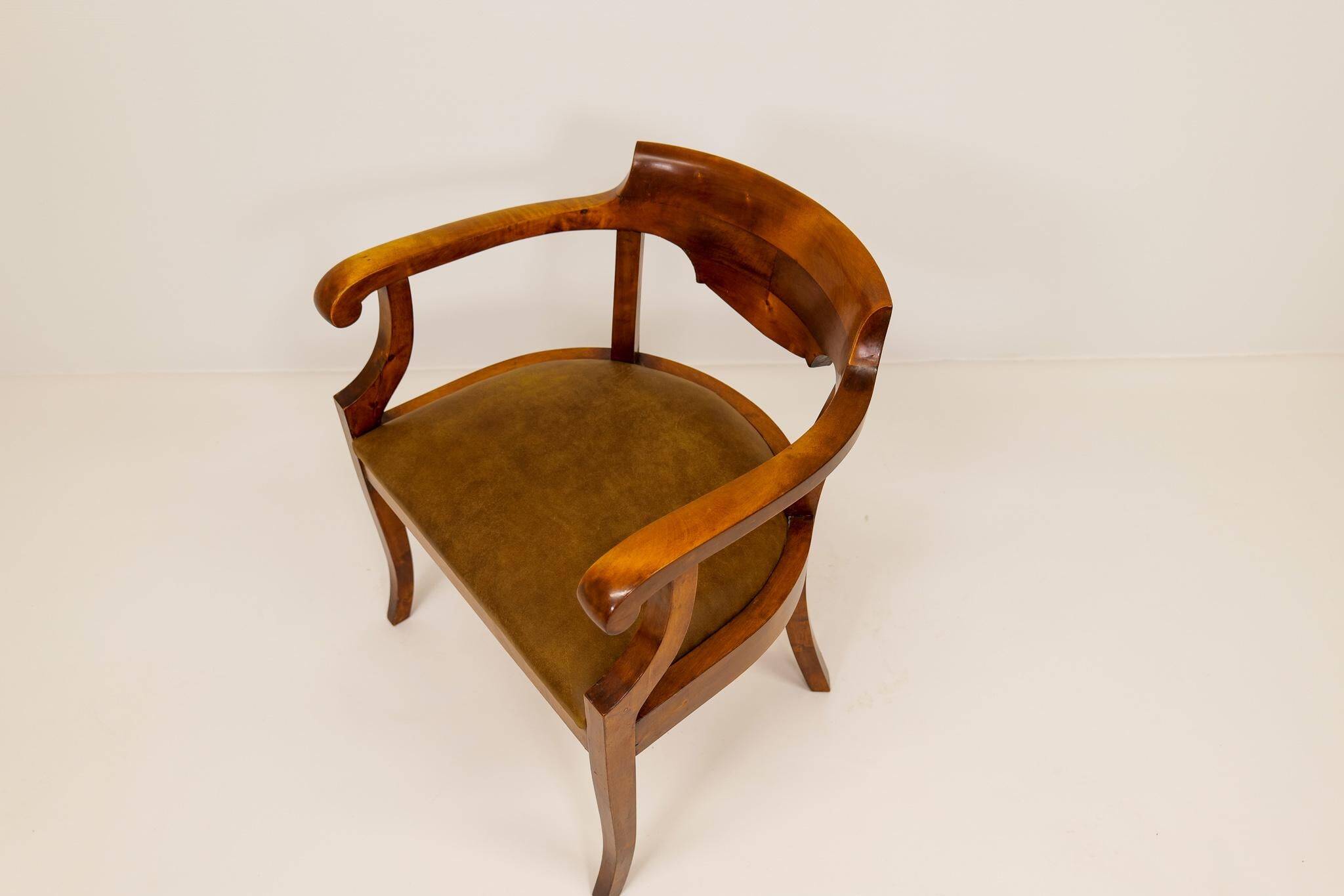 Swedish office chair in lacquered birch, mahogany brown, Sweden, 1920s.