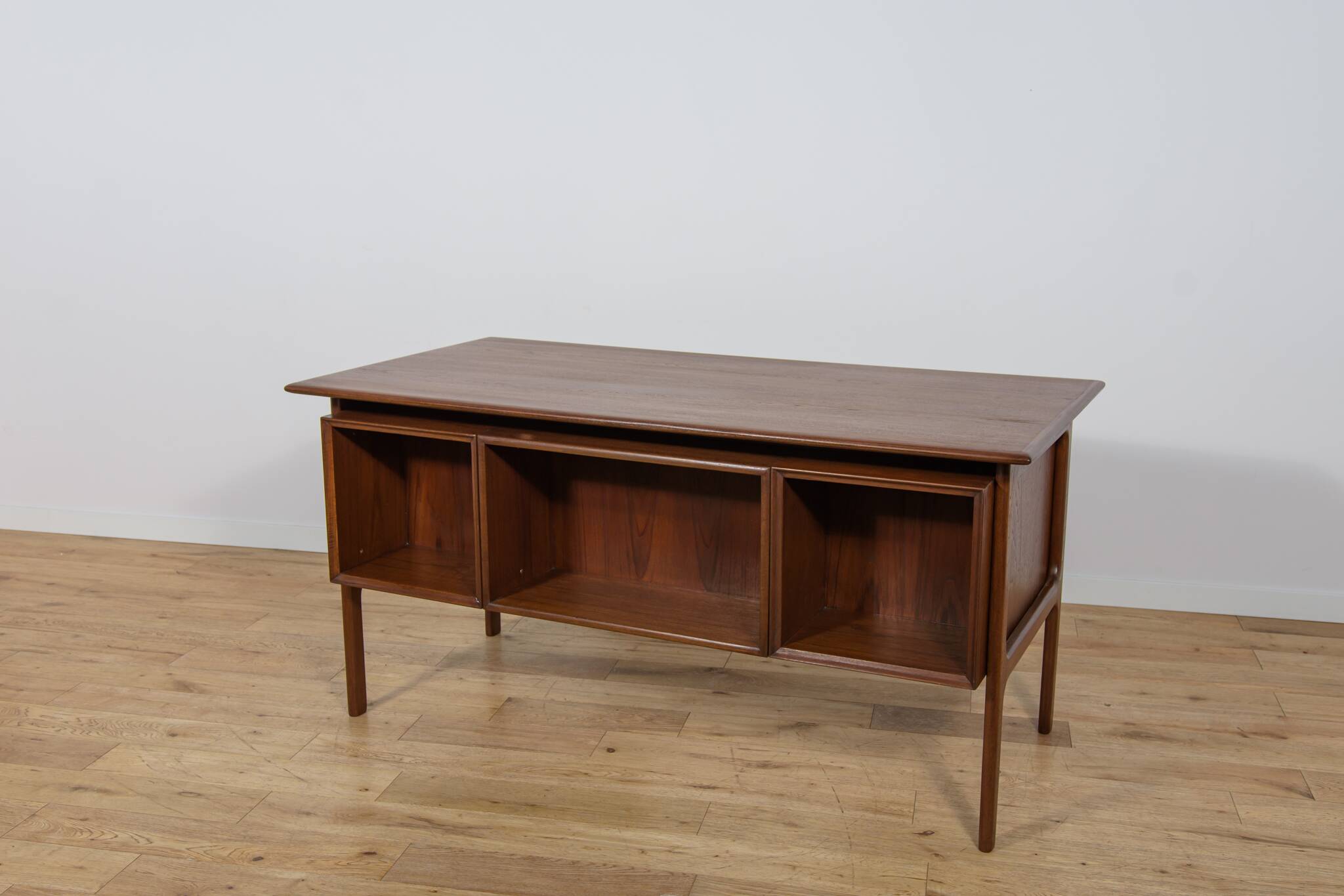 Mid-Century Teak Desk by Arne Vodder for Sibast, Denmark, 1960s