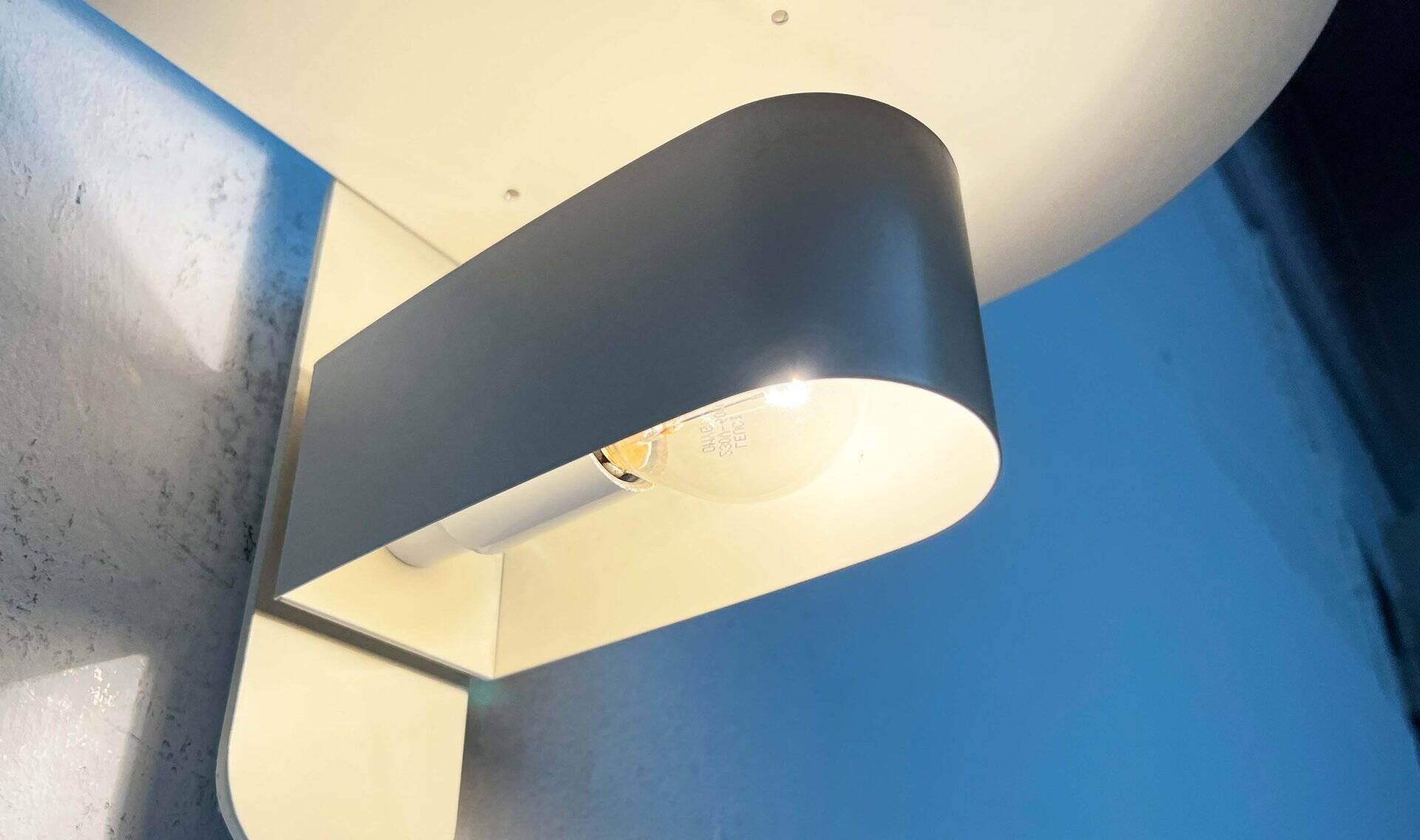Mid-Century Modern Danish Minimalist Model 3020 Kasket Wall Lamp by Jørgen Klinkby for Lyskaer, 1960s
