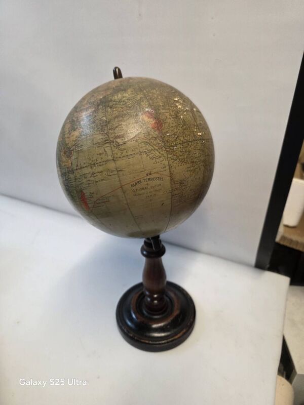 Globe terrestre napoléon iii , g . thomas