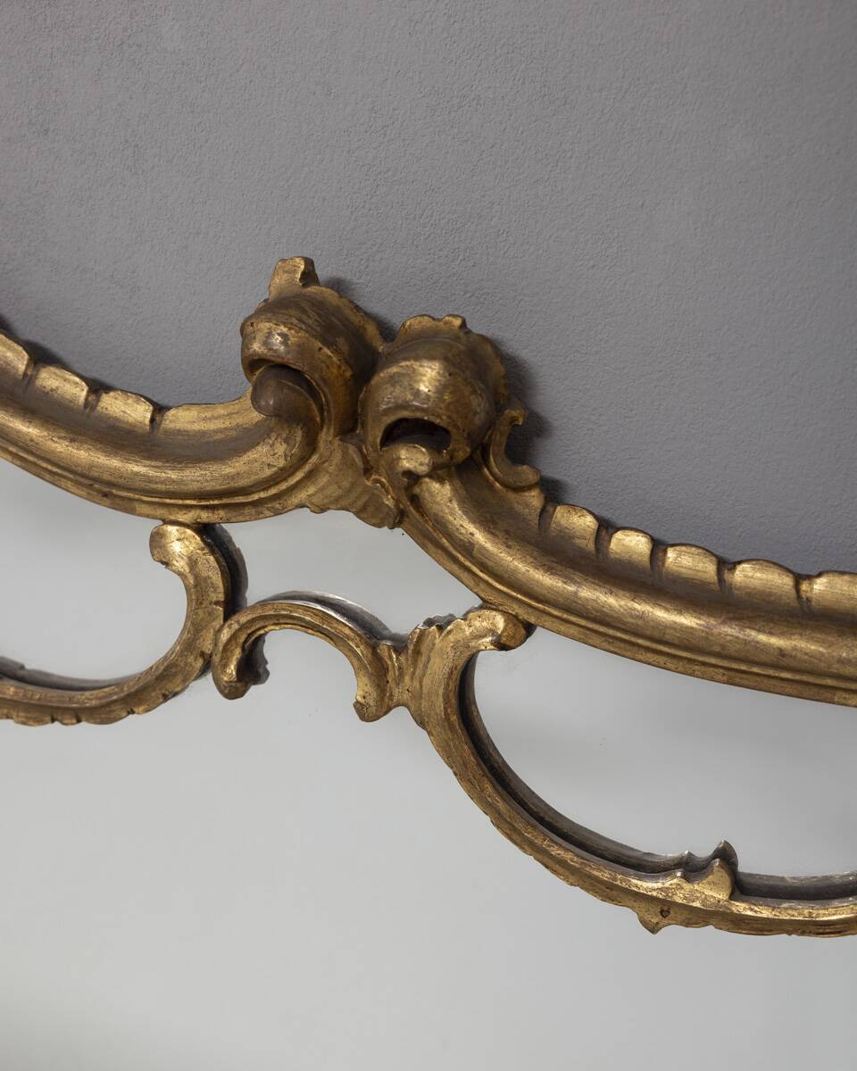 LARGE EARLY 20TH CENTURY WALL MIRROR IN GILDED WOOD IN BAROQUE STYLE