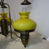 Grand lustre 3 feux en verre, opaline et laiton