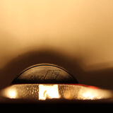 Tritico wall lamp Caltha designer Gianfranco Frattini lacquered in burgundy color, Italy 80's