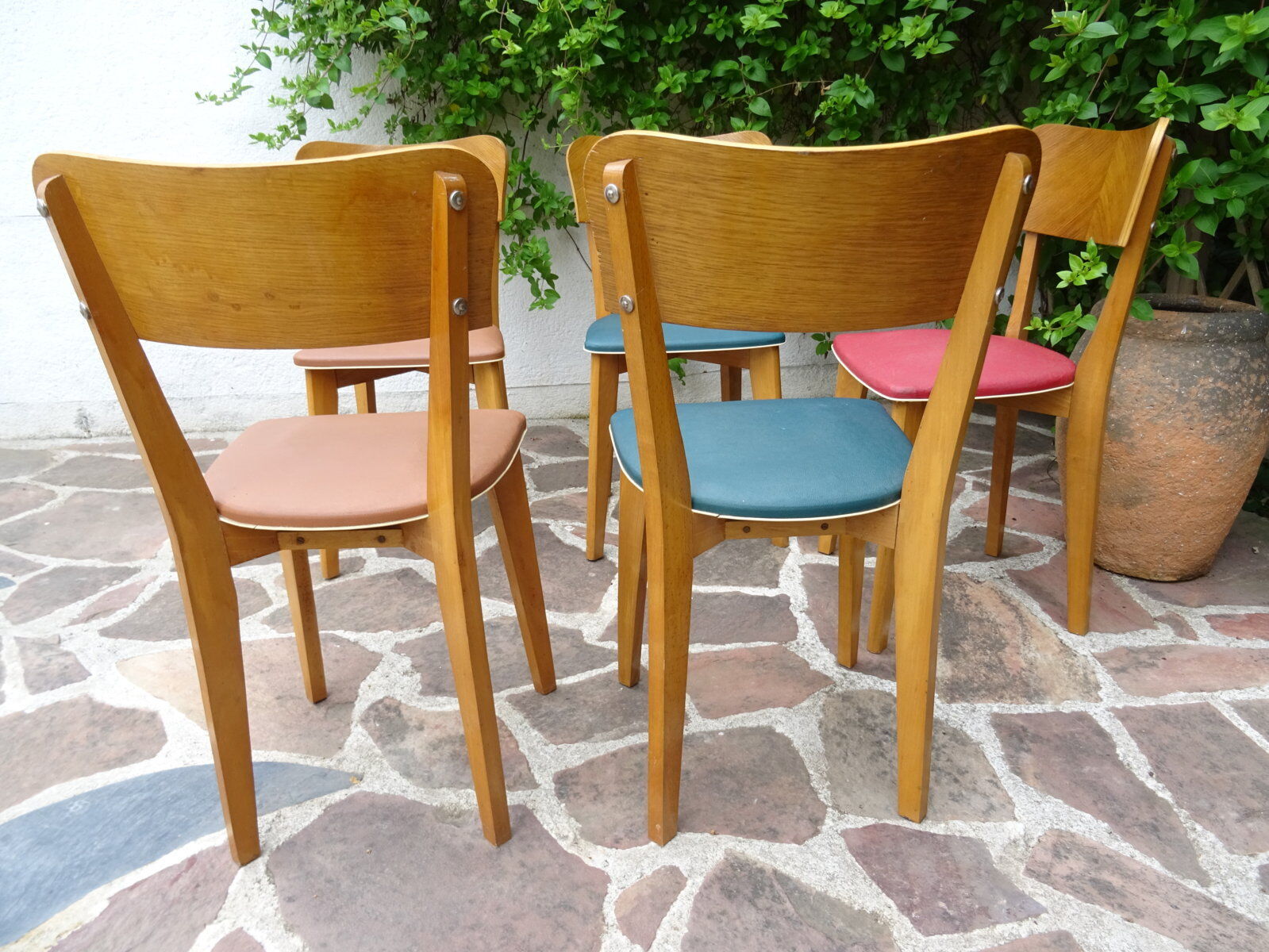 Set of 5 compass foot chairs