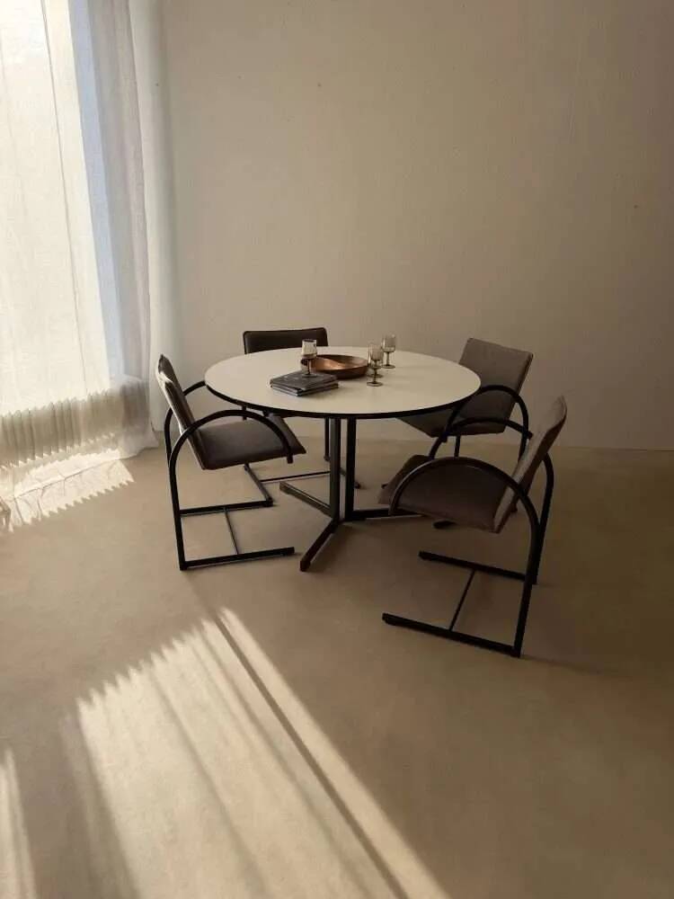 Set of four Metaform Cirkel dining chairs 1980s