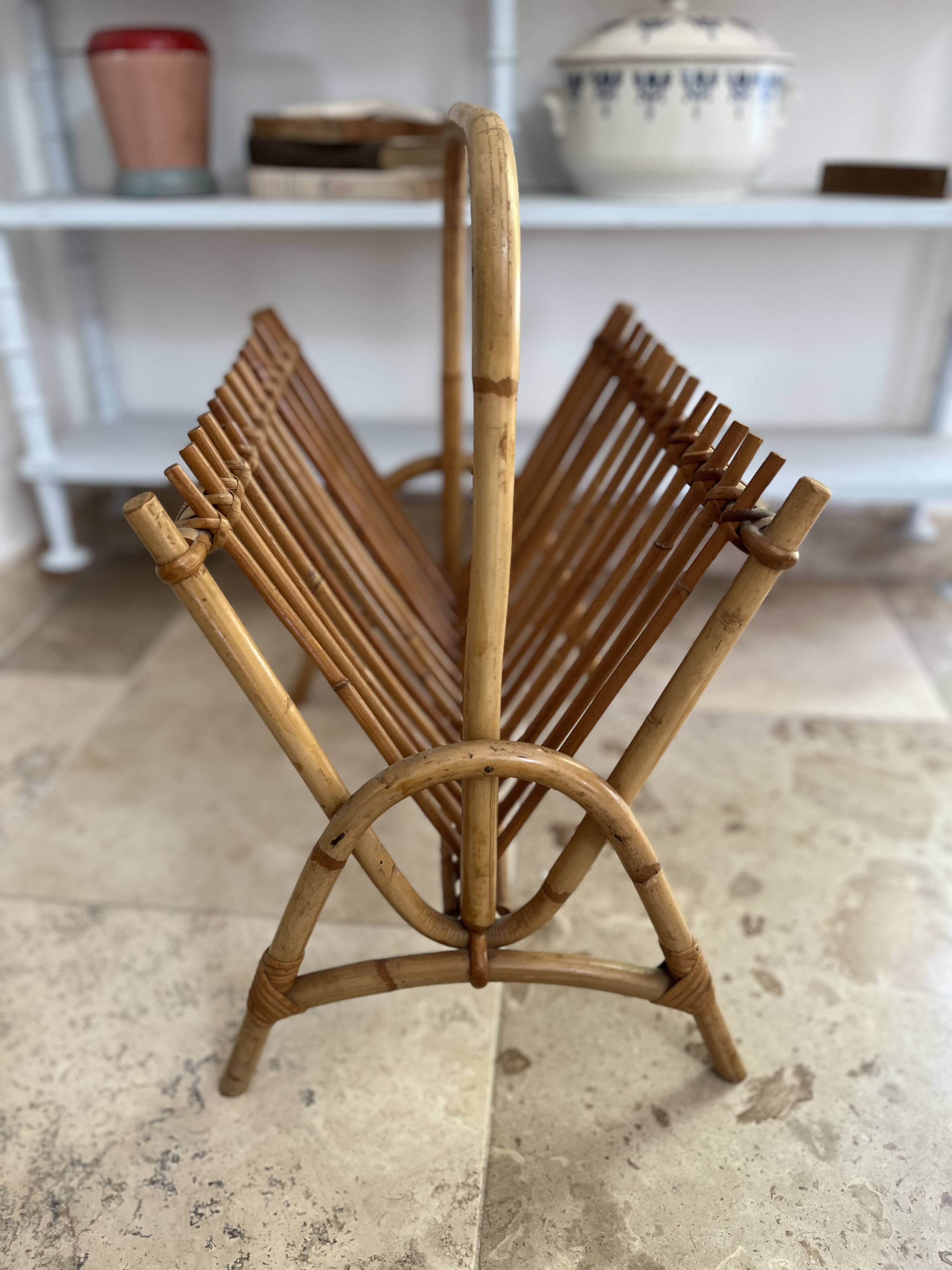 70s magazine rack in rattan & bamboo