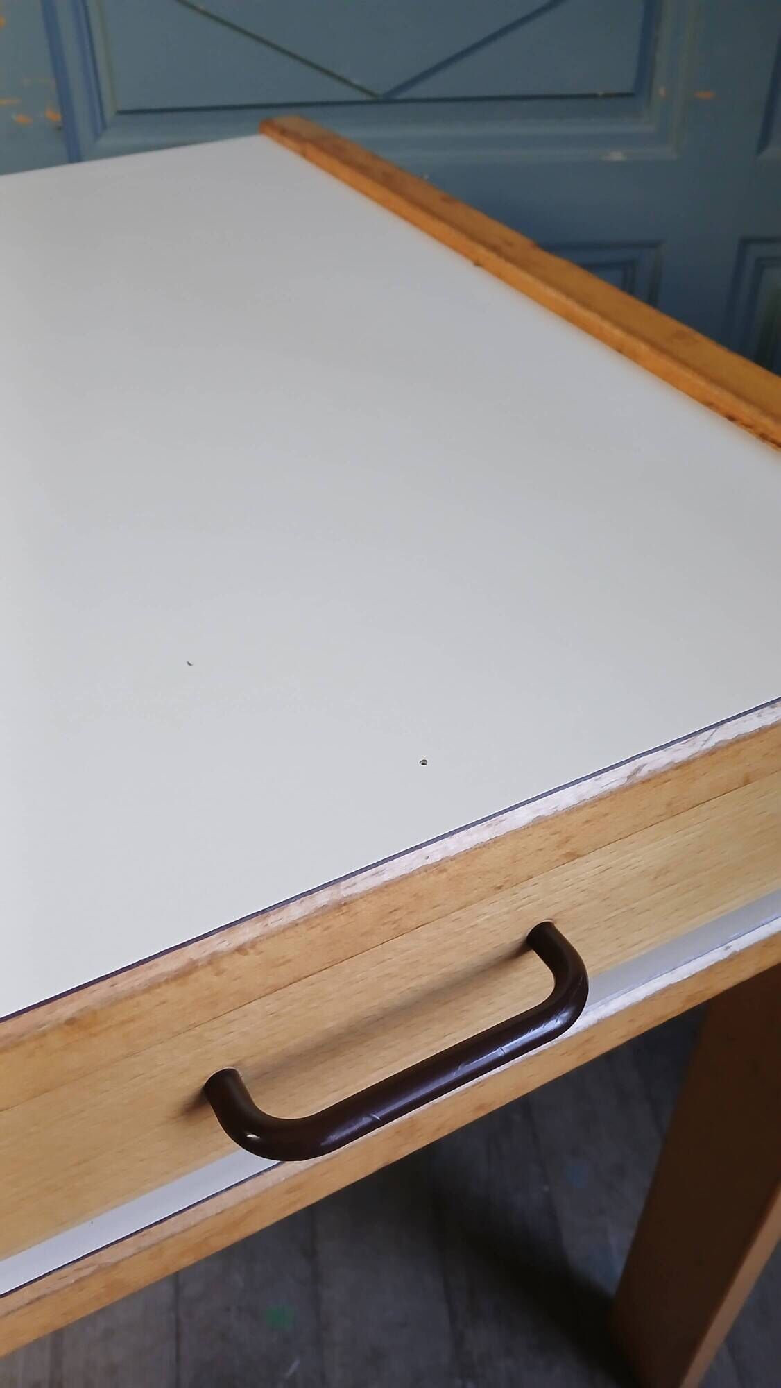 Desk A. Sornay (dlg) in solid beech & white laminate