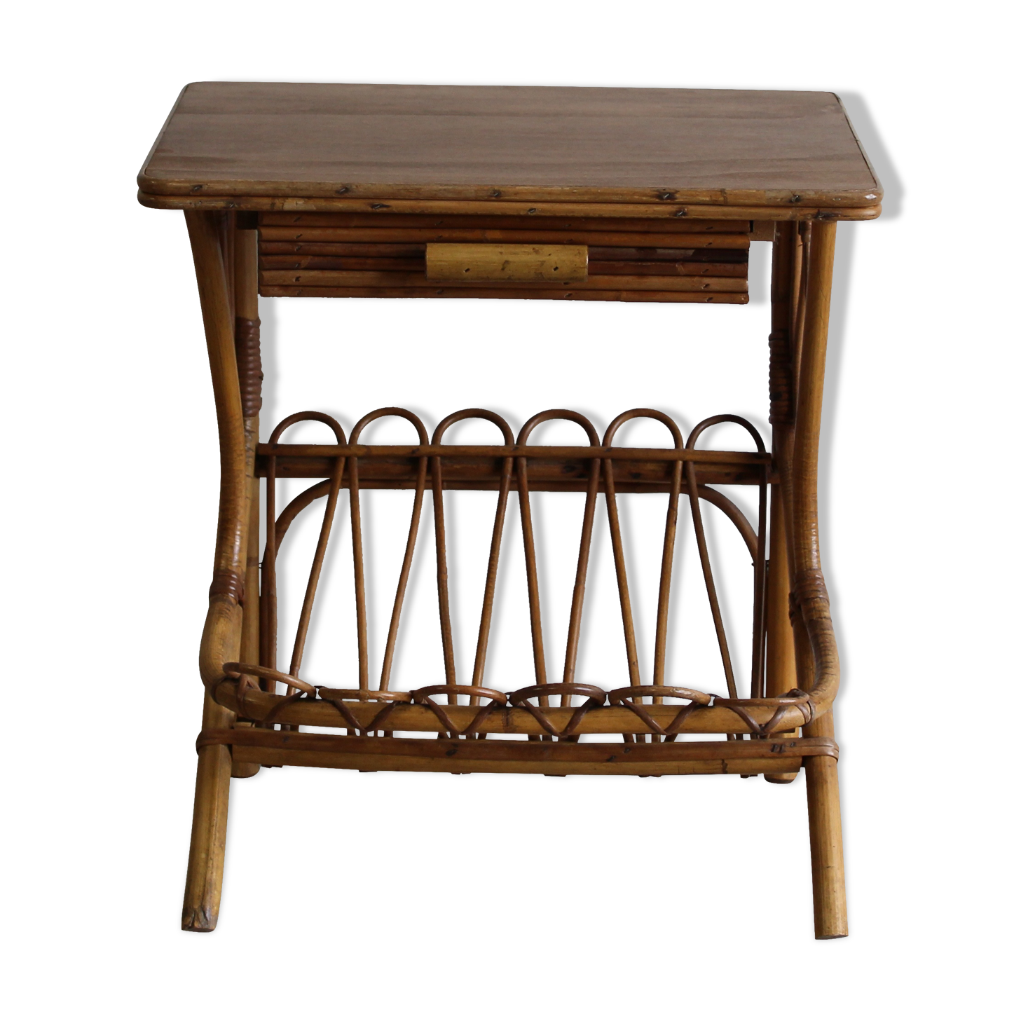 Rattan magazine table