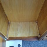 Armoire asymétrique
