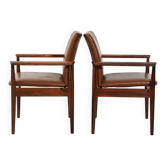 Paire de fauteuils “Diplomat” par Finn Juhl
