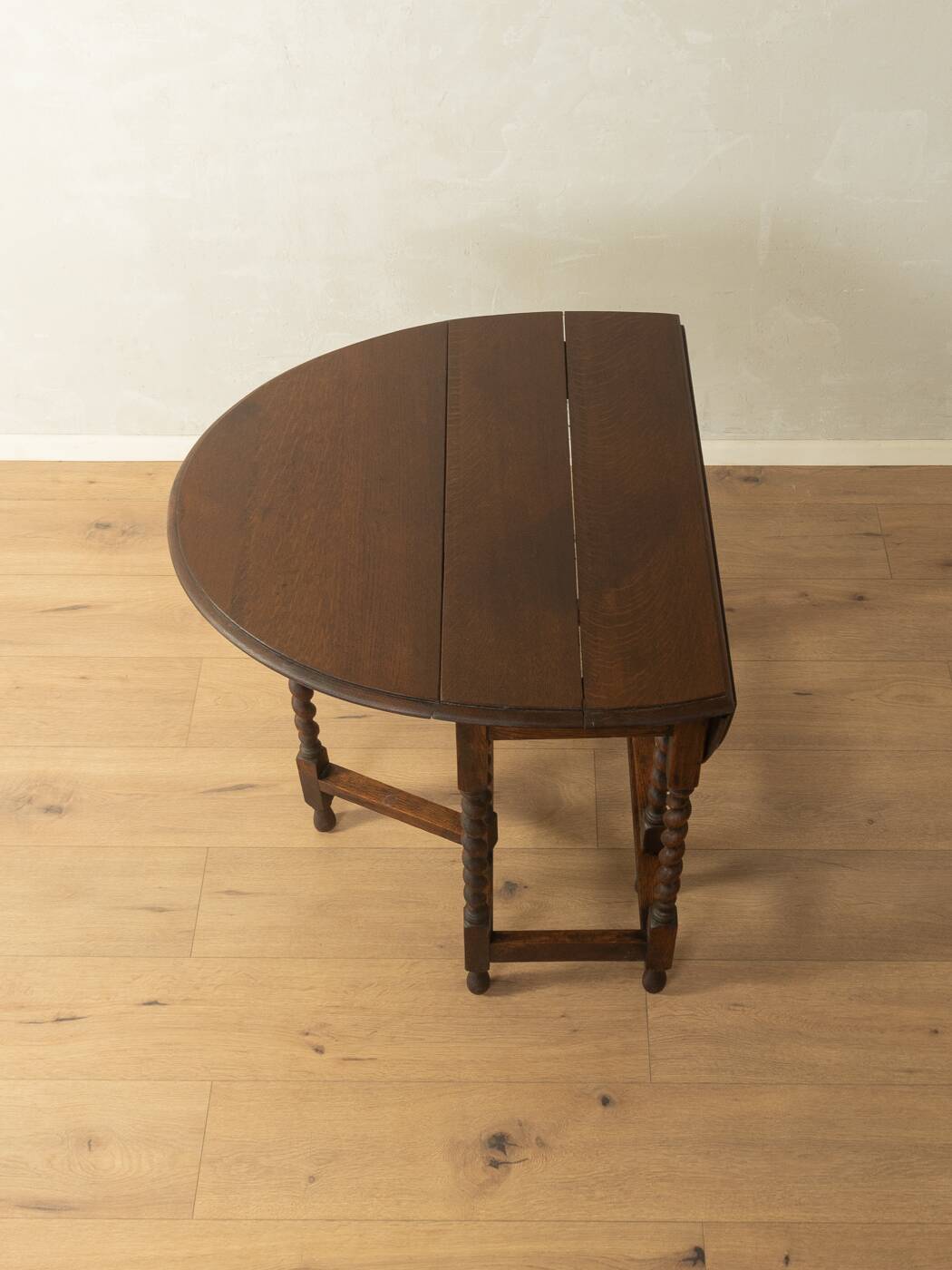 Table à rabats des années 1920