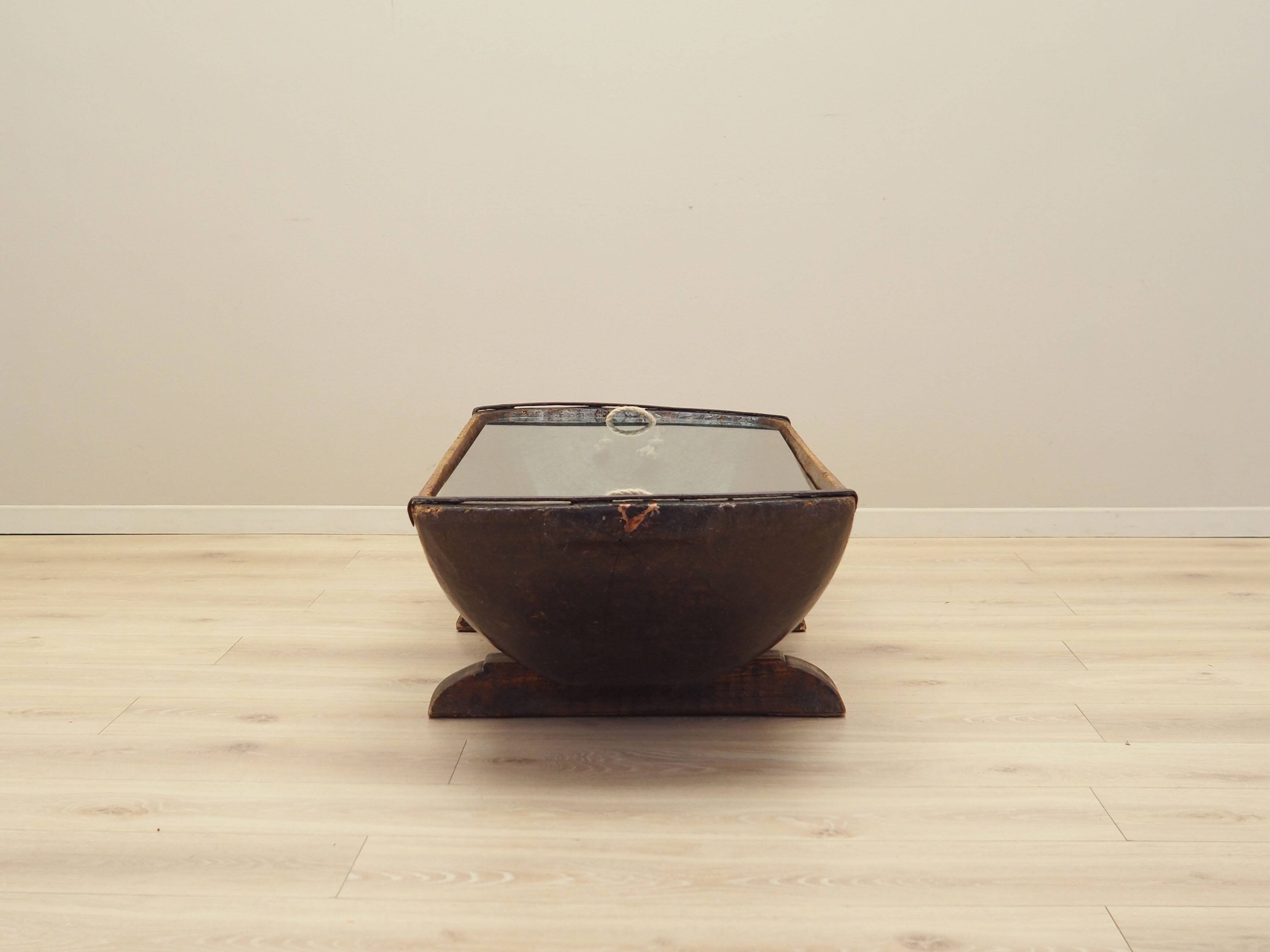 Pine coffee table, Italian design, 1960s, production: Italy