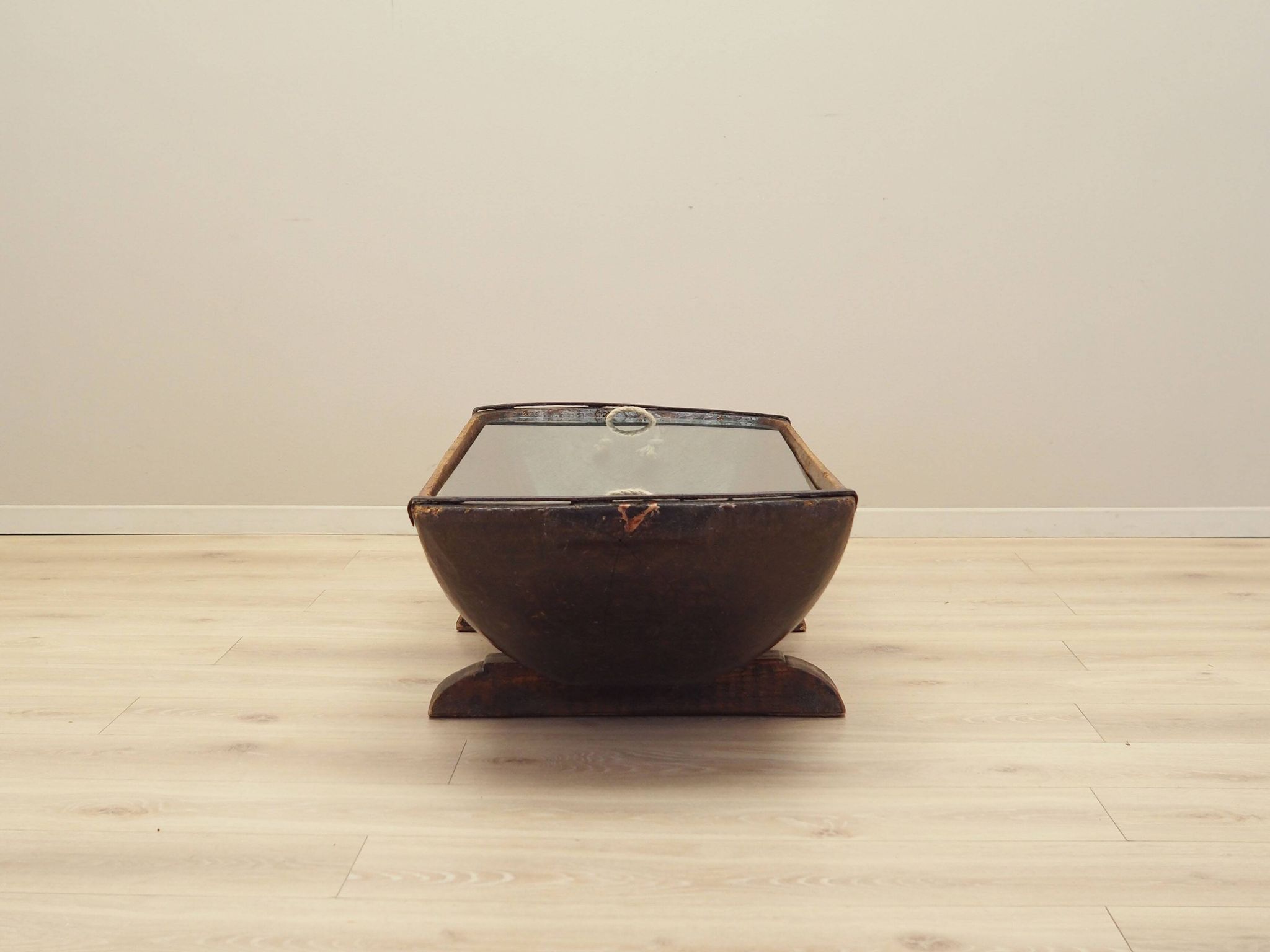 Pine coffee table, Italian design, 1960s, production: Italy