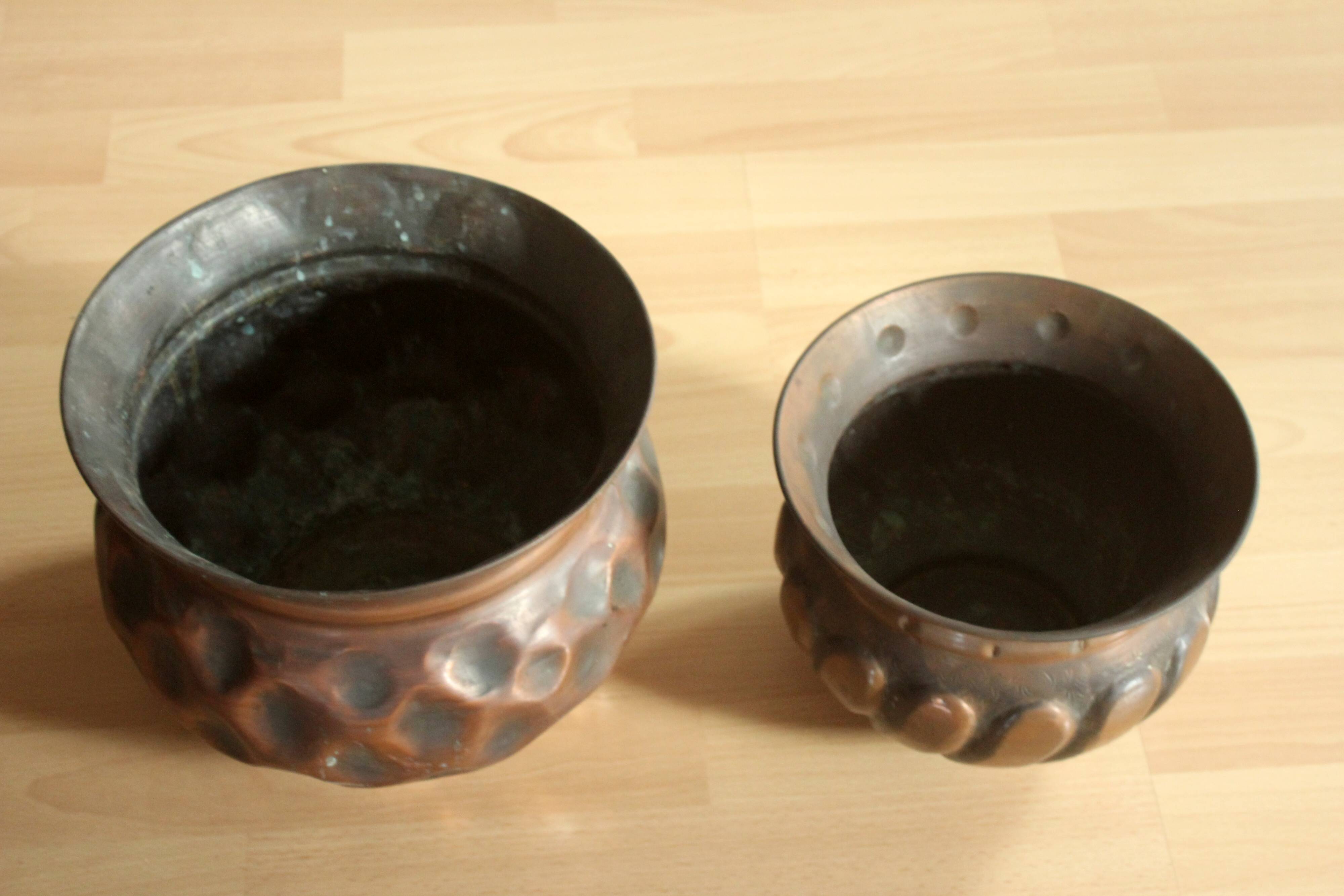 Set of 2 copper planters, vintage from the 60s