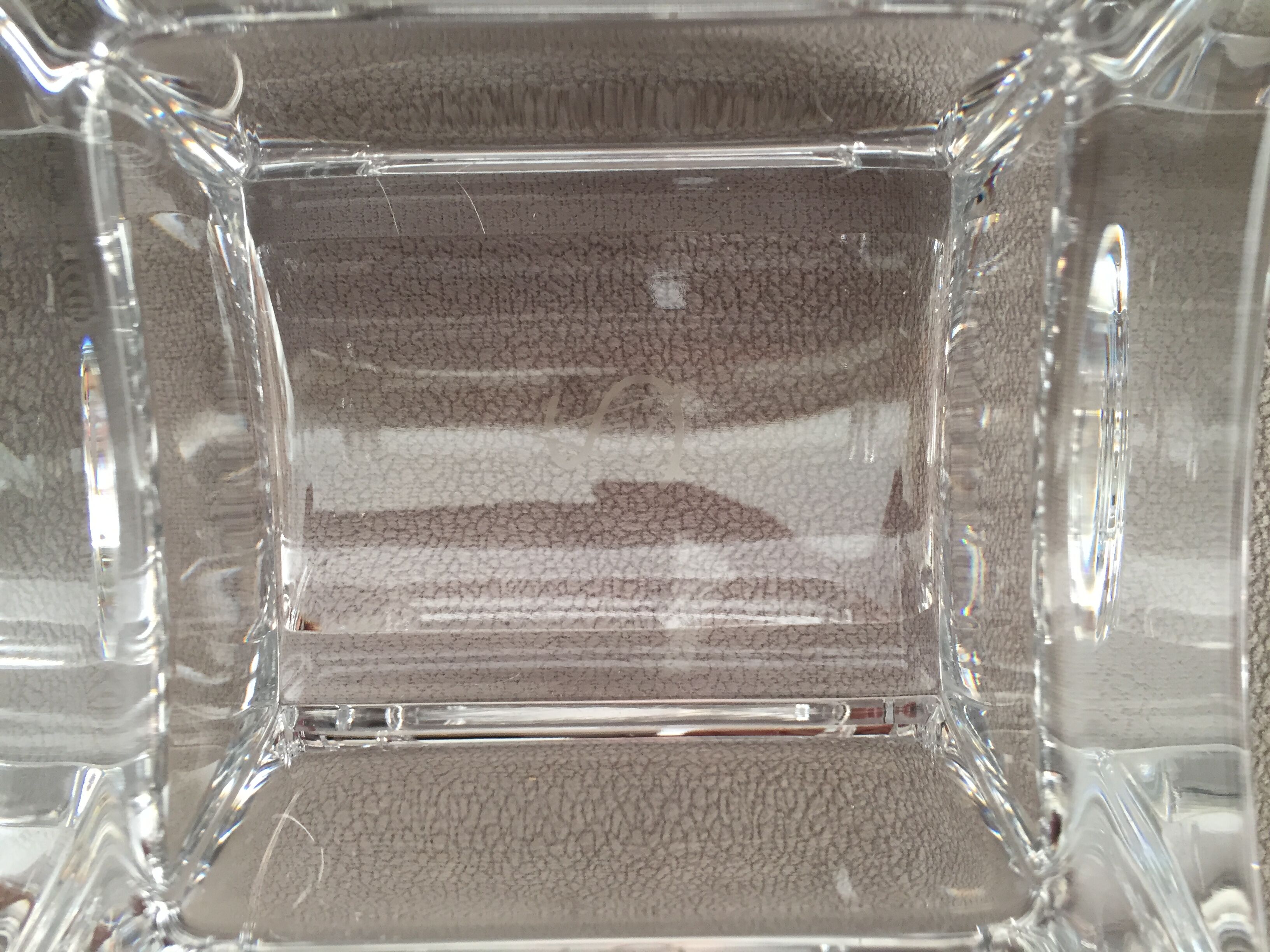 Large ashtray in solid crystal modernist design monogram "sa" art