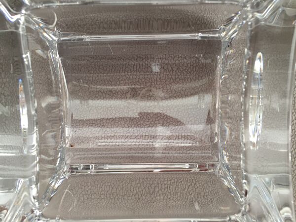 Gros cendrier en cristal massif moderniste design monogramme ''sa'' art