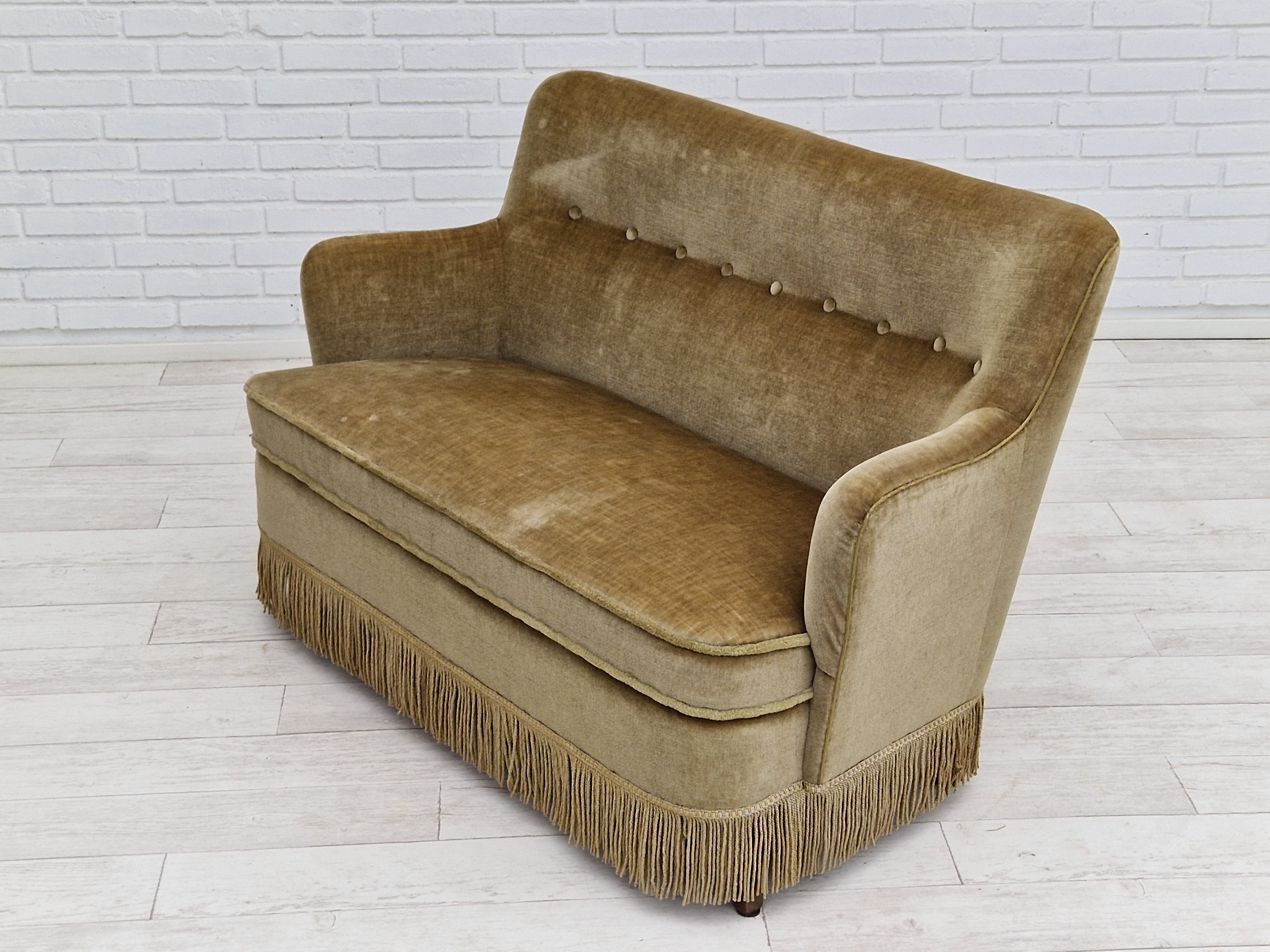 Danish velour 2 seater sofa, original condition, beech wood, 1960s