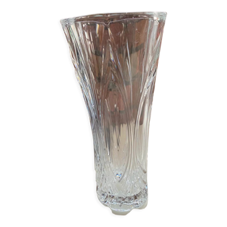 Vase en verre strié