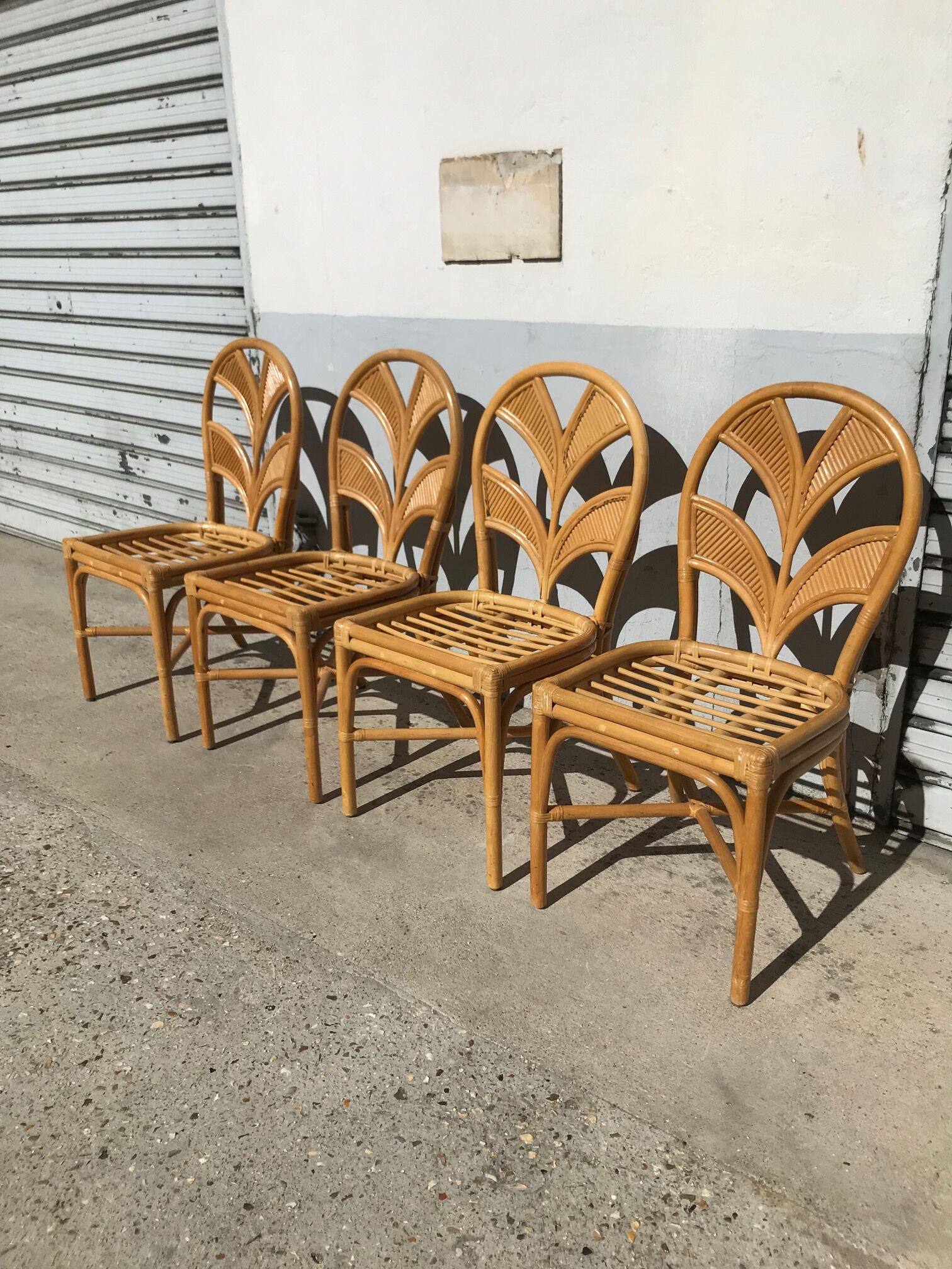 Set of 4 rattan chairs