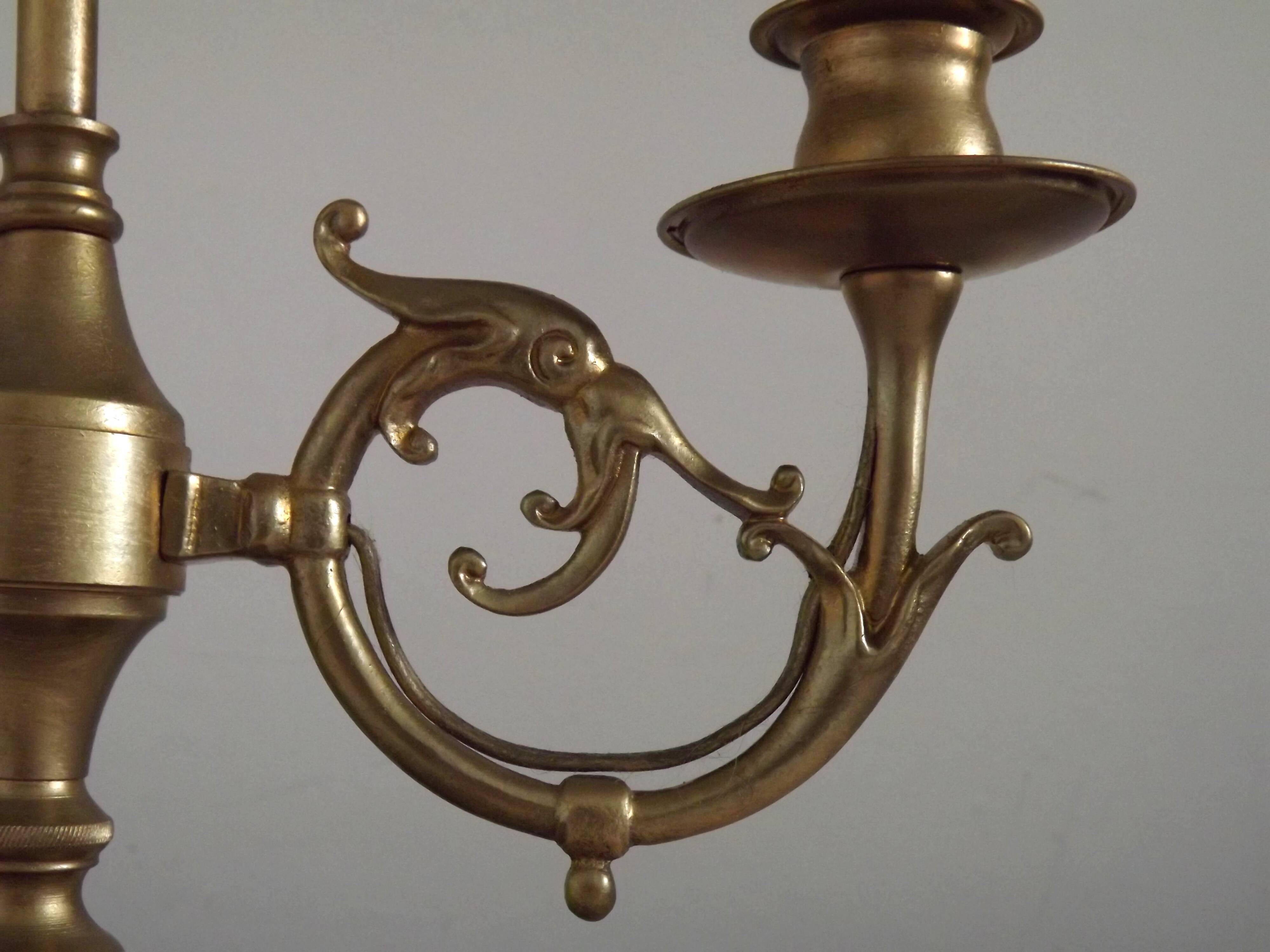 Lampe bouillotte à 2 lumières en laiton de l'Empire français, design floral peint à la main