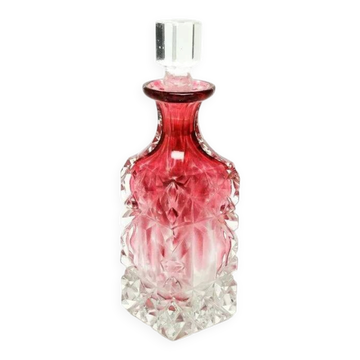 N2K decanter in Art Nouveau style