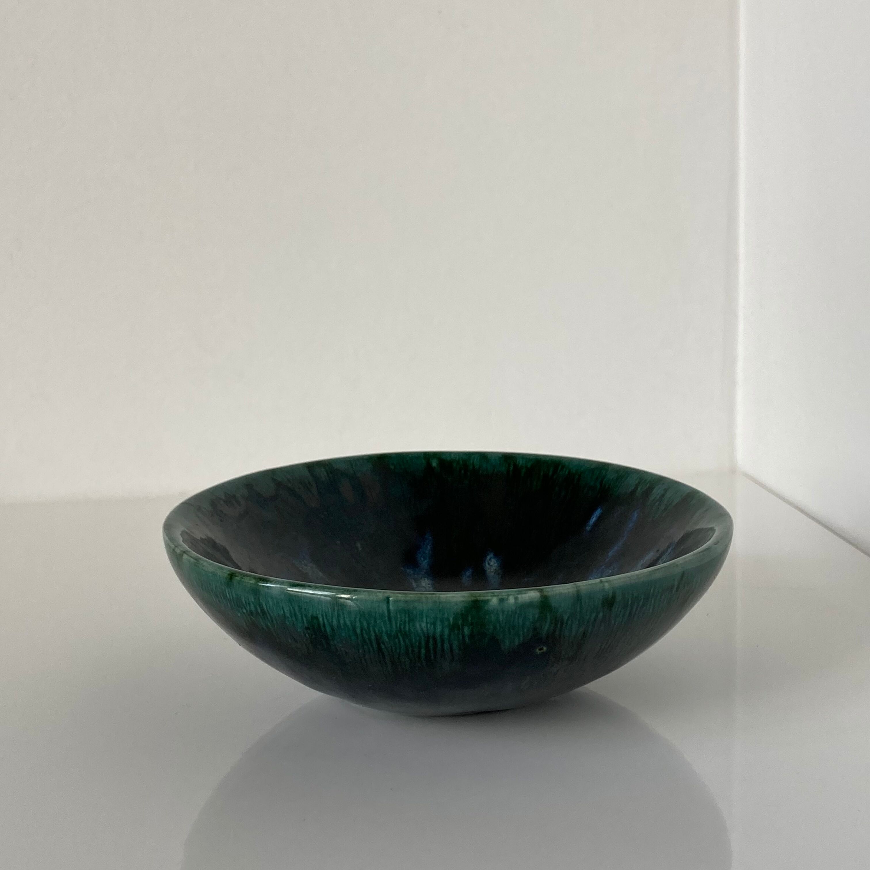 Ceramic pocket tray and green cover