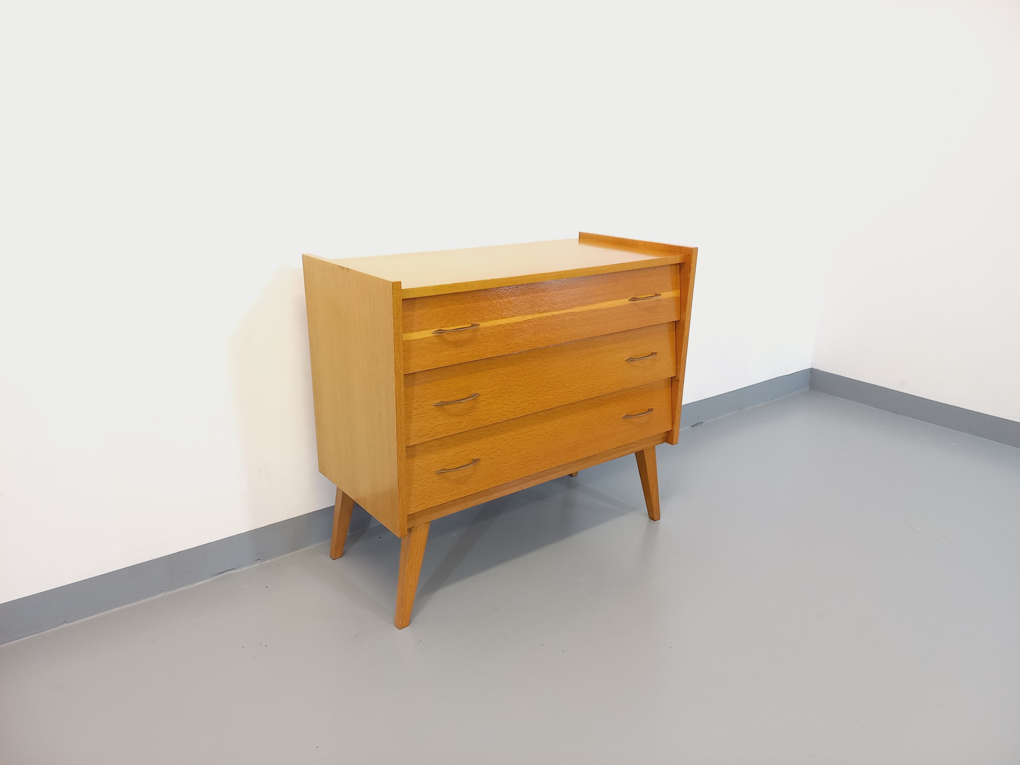 Vintage wooden chest of drawers from the 50s 60s