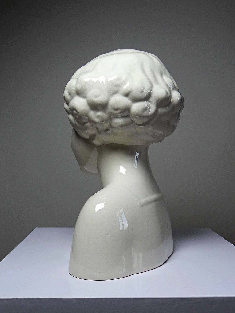 Very rare large faience bust from Sarreguemines, antique Art Deco.