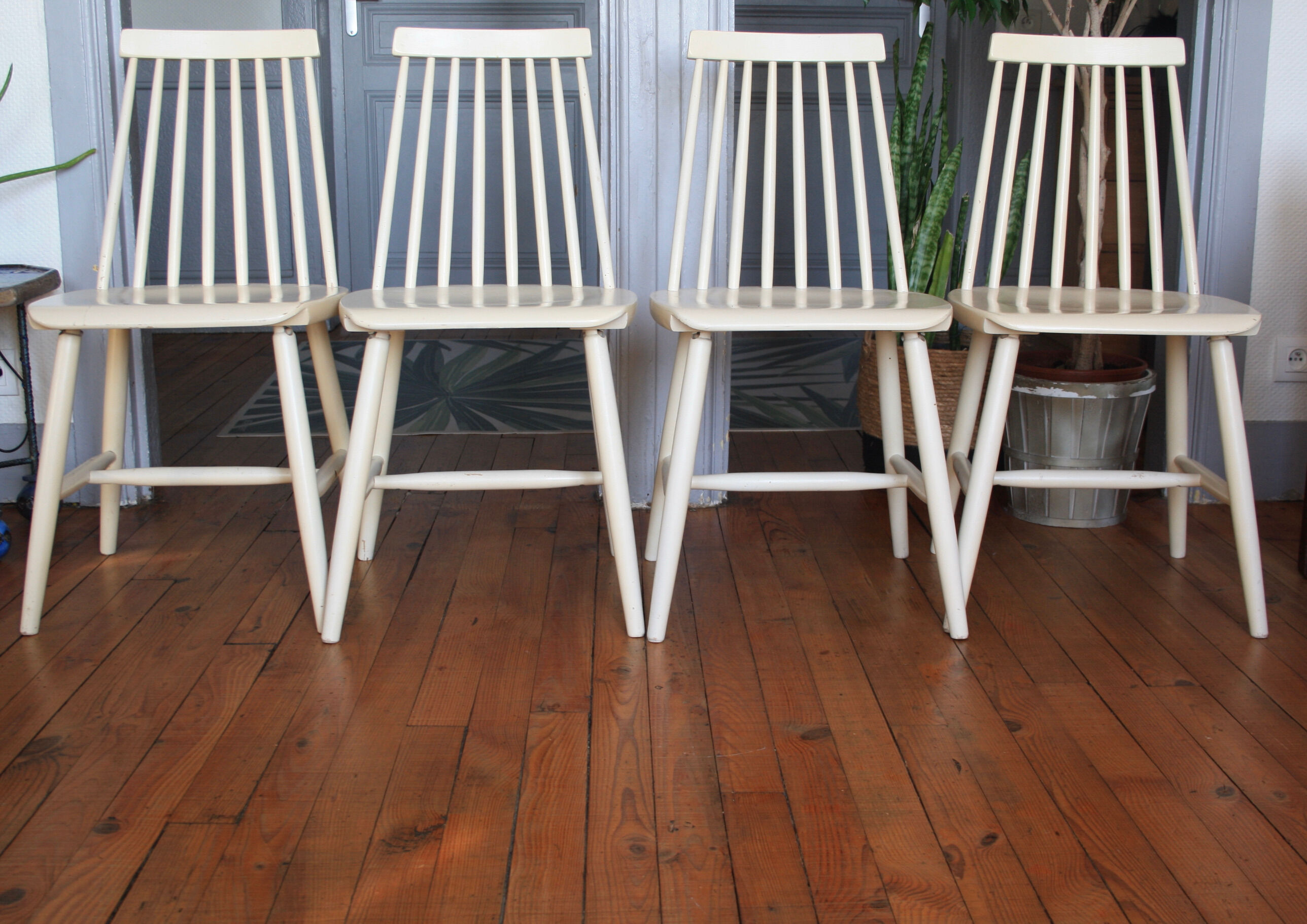 Scandinavian bar chairs