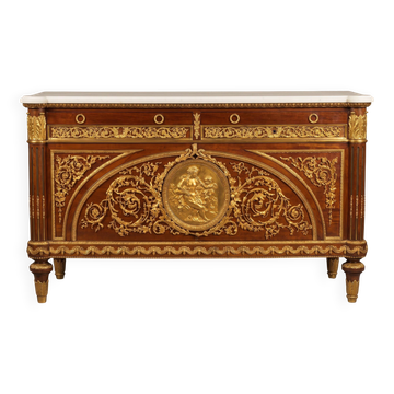 Commode Louis XVI en acajou et bronzes dorés, XIXe siècle