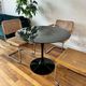 Table noire Tulipe Saarinen Knoll 90cm en marbre