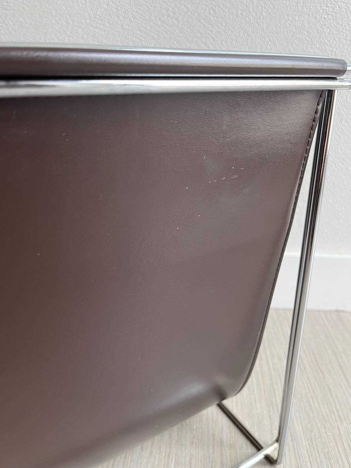 Vintage magazine rack Gérard Rignault published by Group S.A.