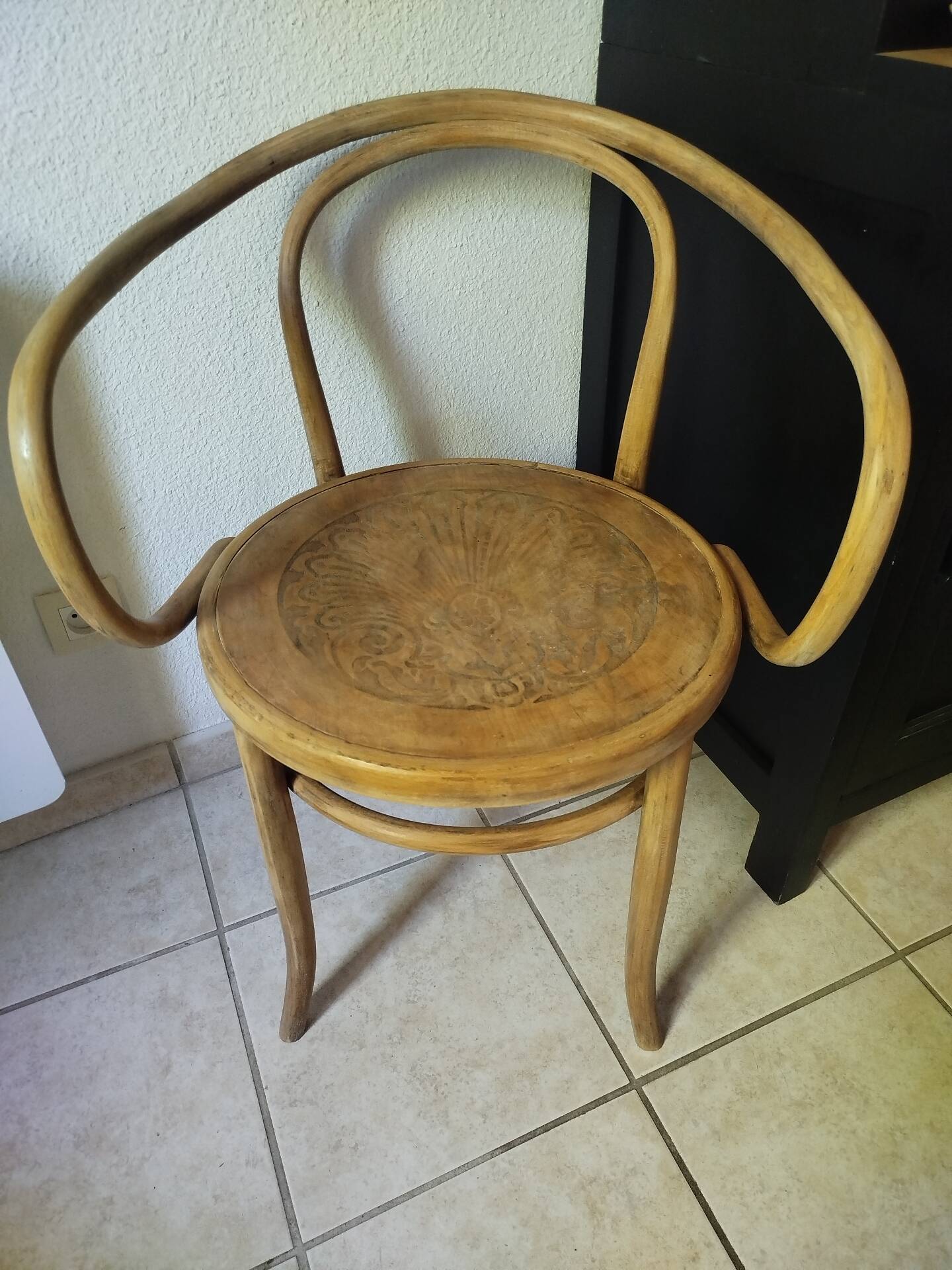 Antique Fischel armchair in bent wood