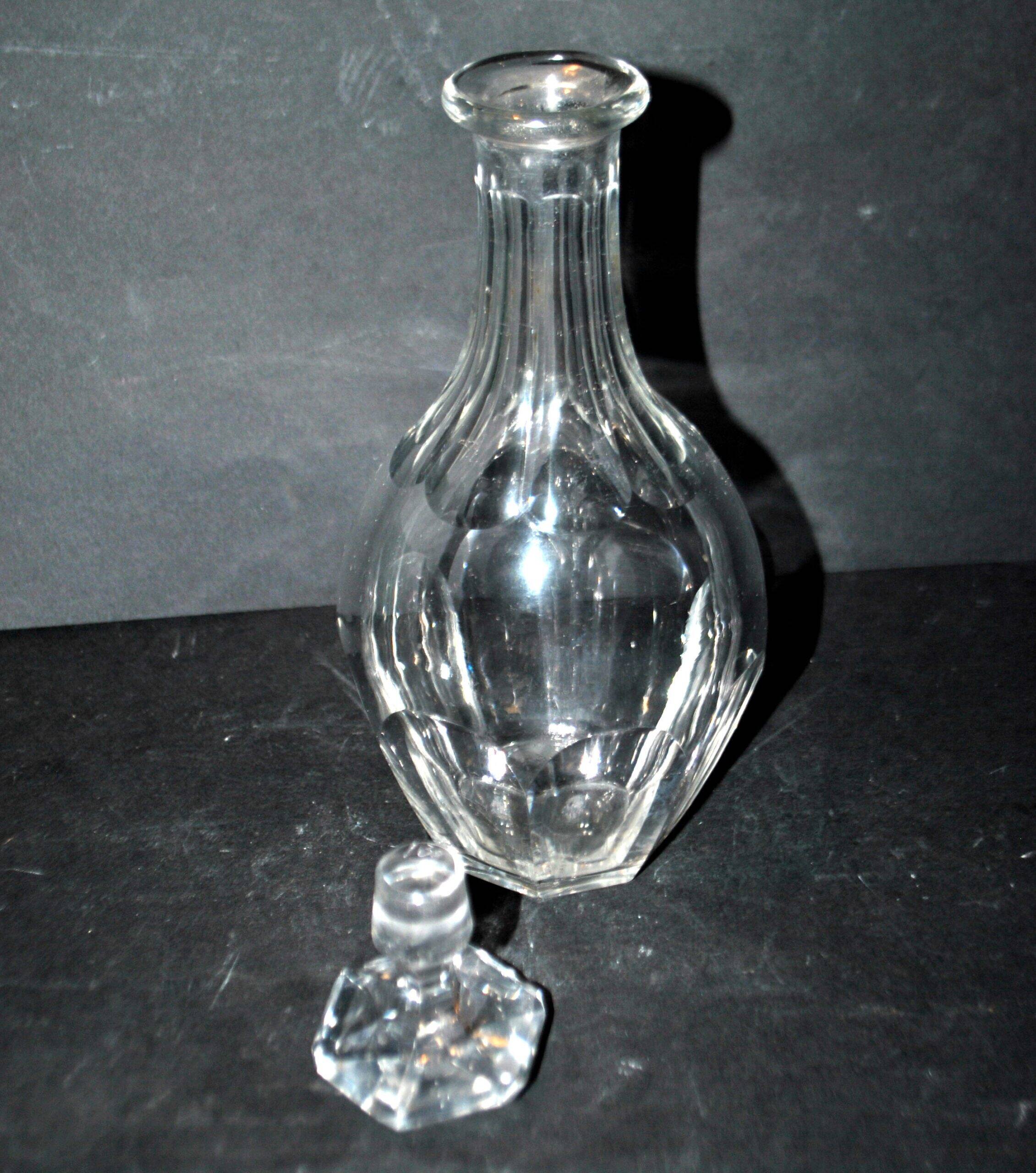Antique Malmaison Harcourt flat-cut crystal decanter 21cm