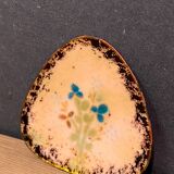 Enamelled cup, enamel on copper