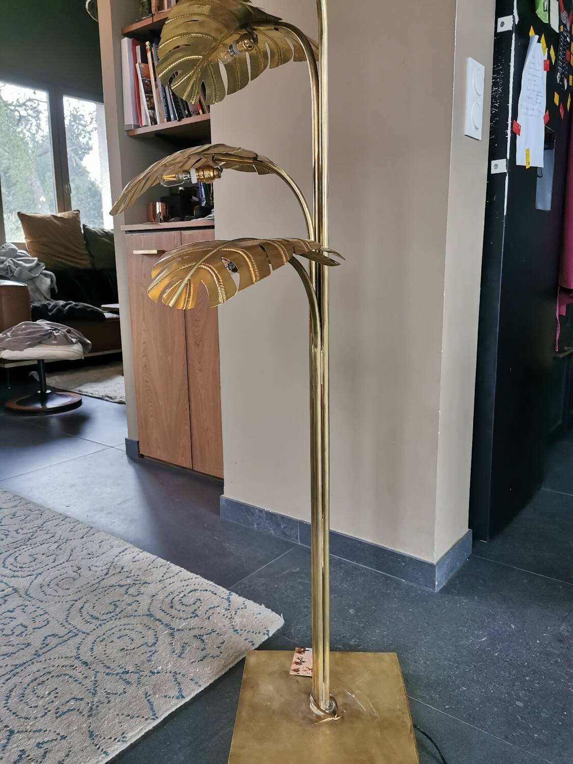 Solid brass plant-shaped floor lamp