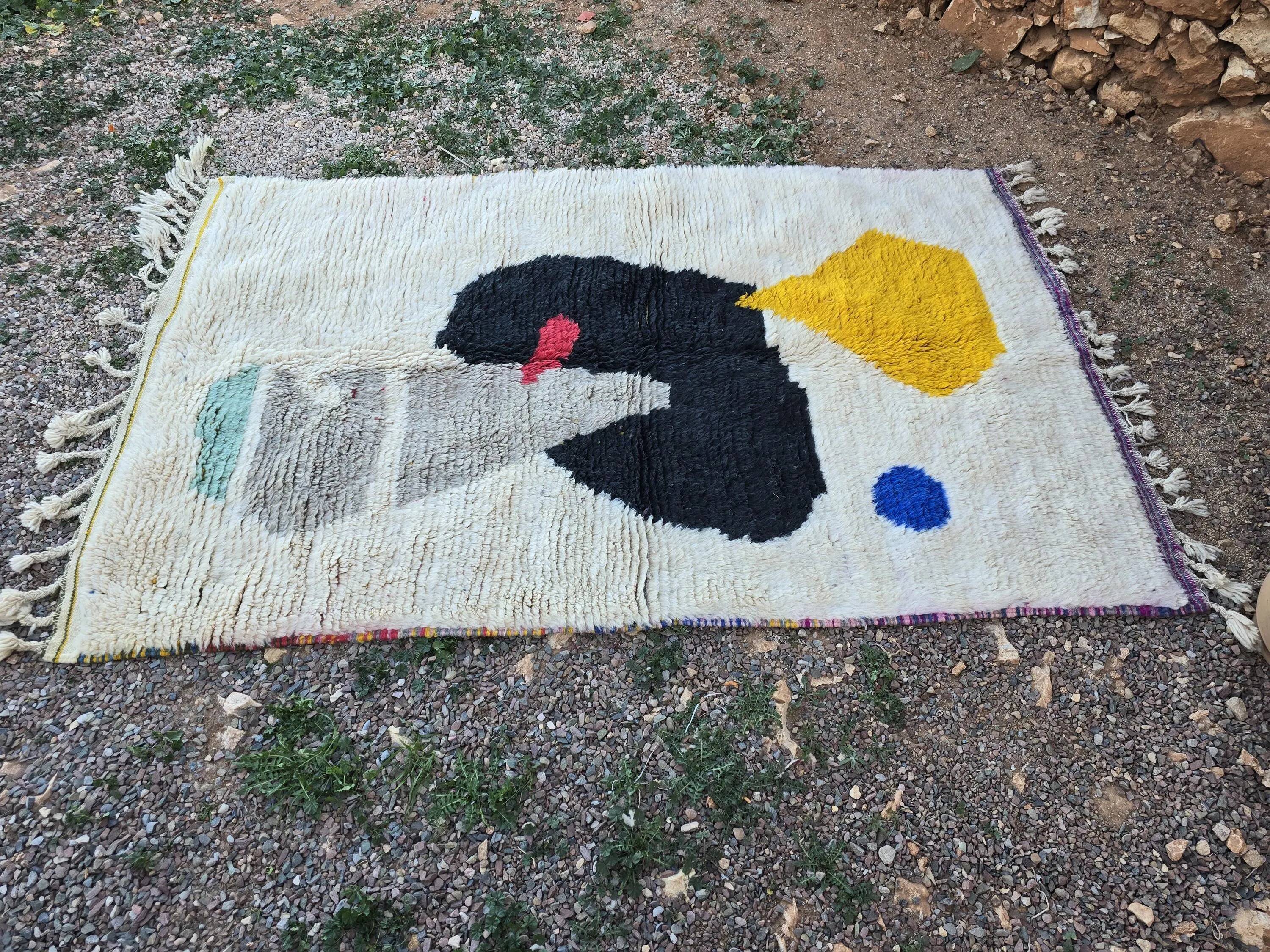 Authentic handmade Moroccan rug 3x2 m