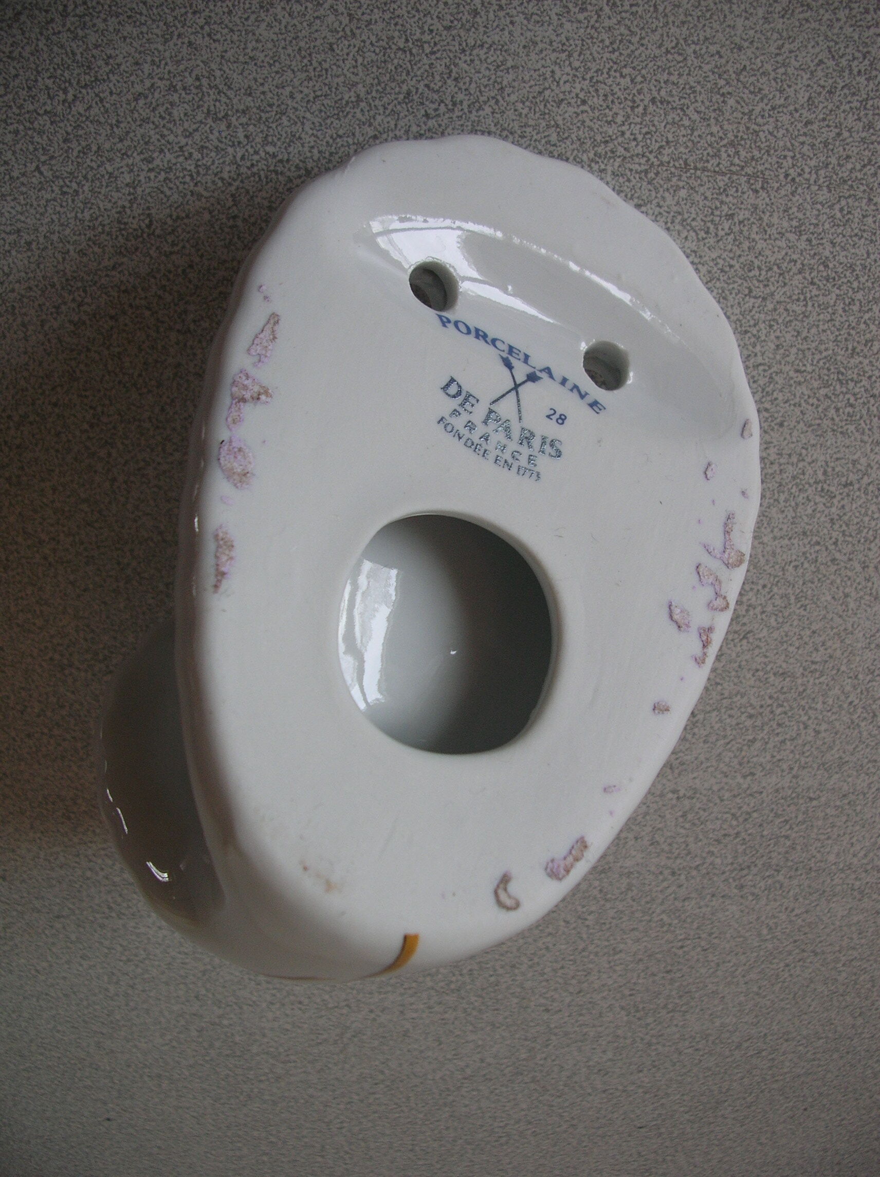 Old coat hook in porcelain of Paris floral decoration anemone retro decoration