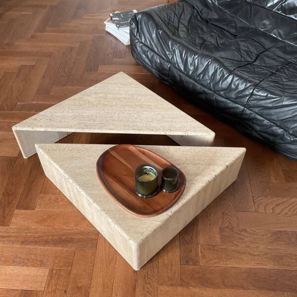 Tables basses gigognes Ligne Roset travertin vintage
