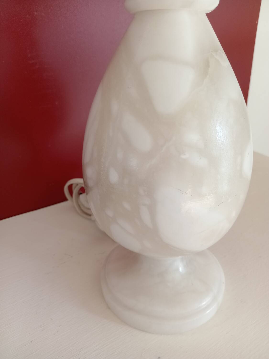 Alabaster lamp base
