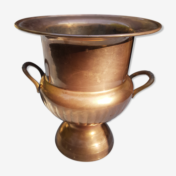 Medici brass pot cover