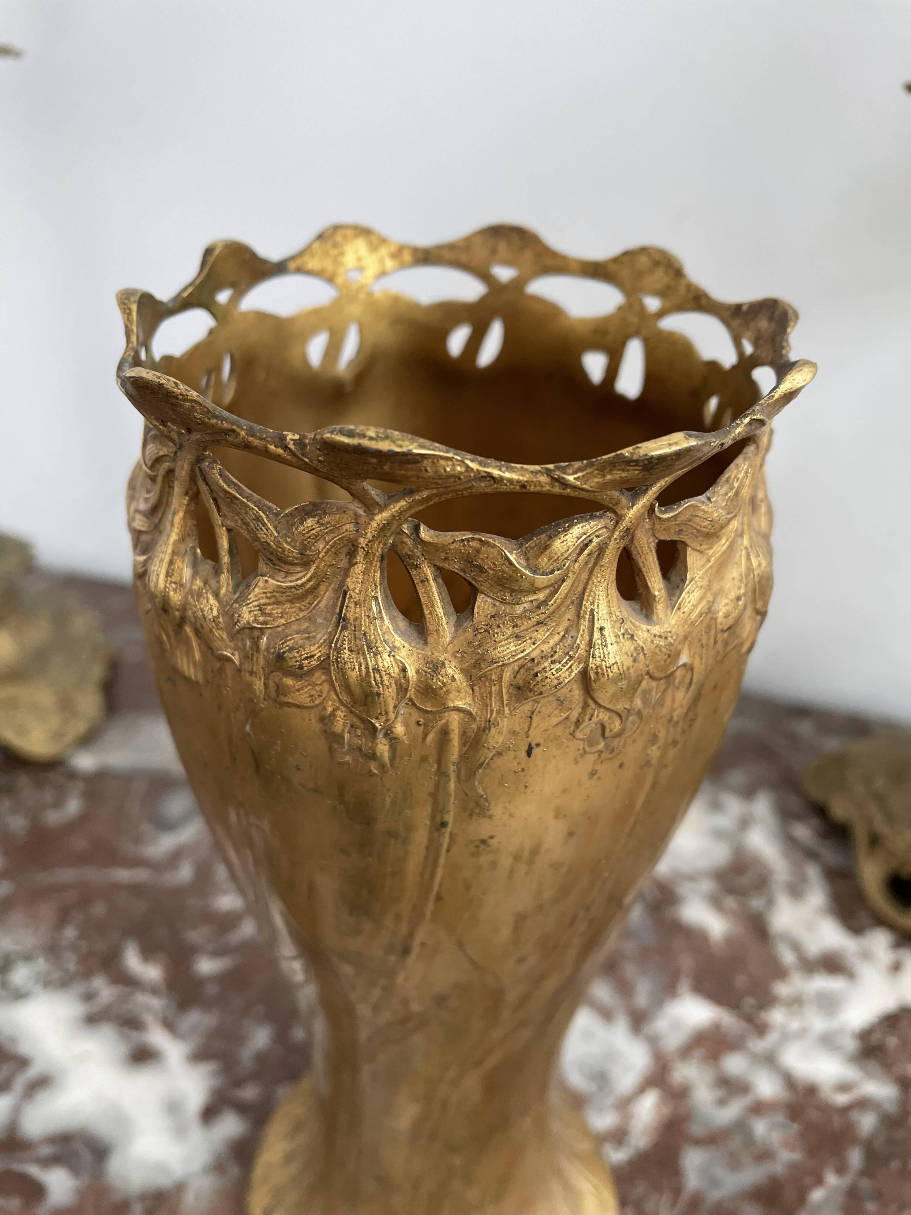 Antique, Gallia vase, Art Nouveau, French goldsmith Christofle, stamped, décor 4780, gilded