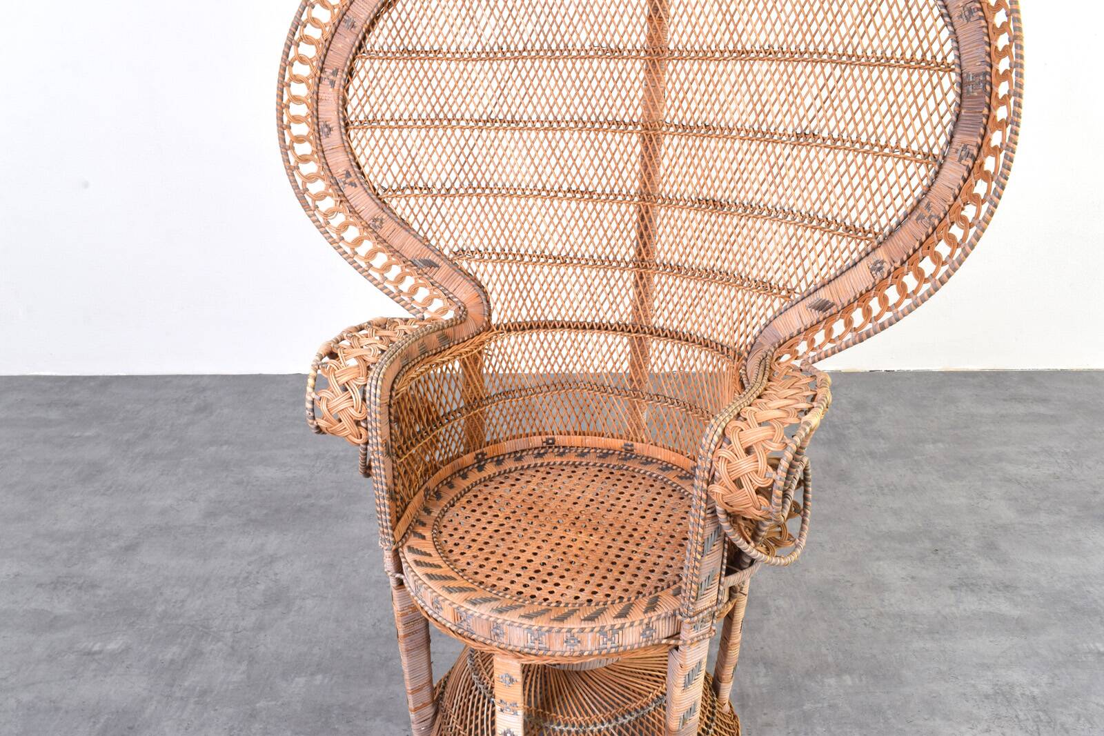 Mid-Century Wicker Peacock Emmanuelle Chair from Kok Maison, 1970s