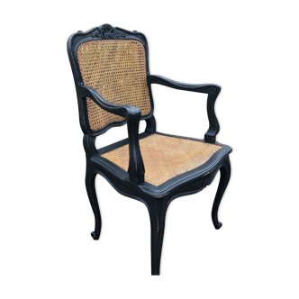 Restyled cannage convertible armchair