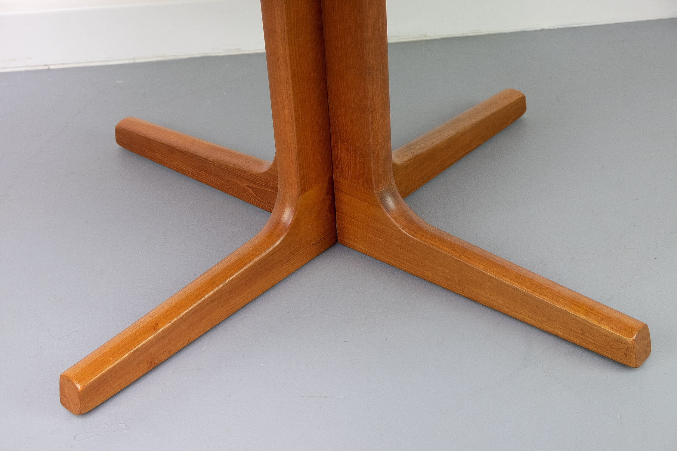 Round Danish Teak Dining Table, 1960s