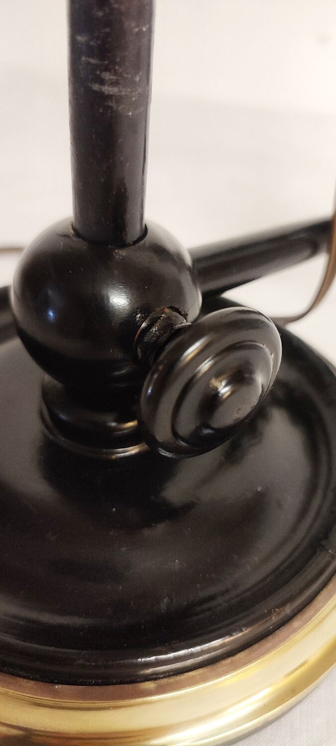 Table lamp in wood and brass. France, 1940s.