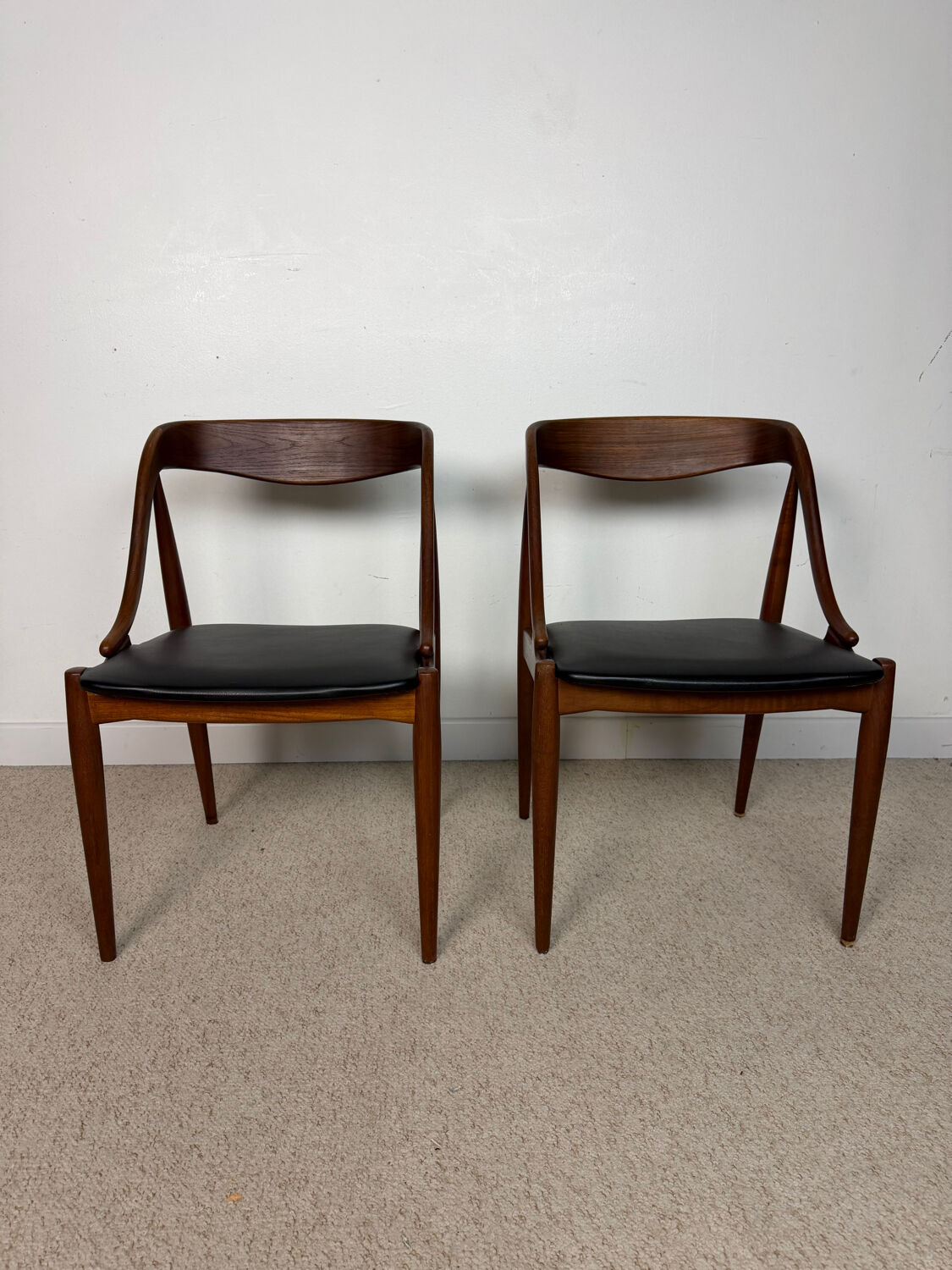 Scandinavian teak chairs – attributed to Johannes Andersen