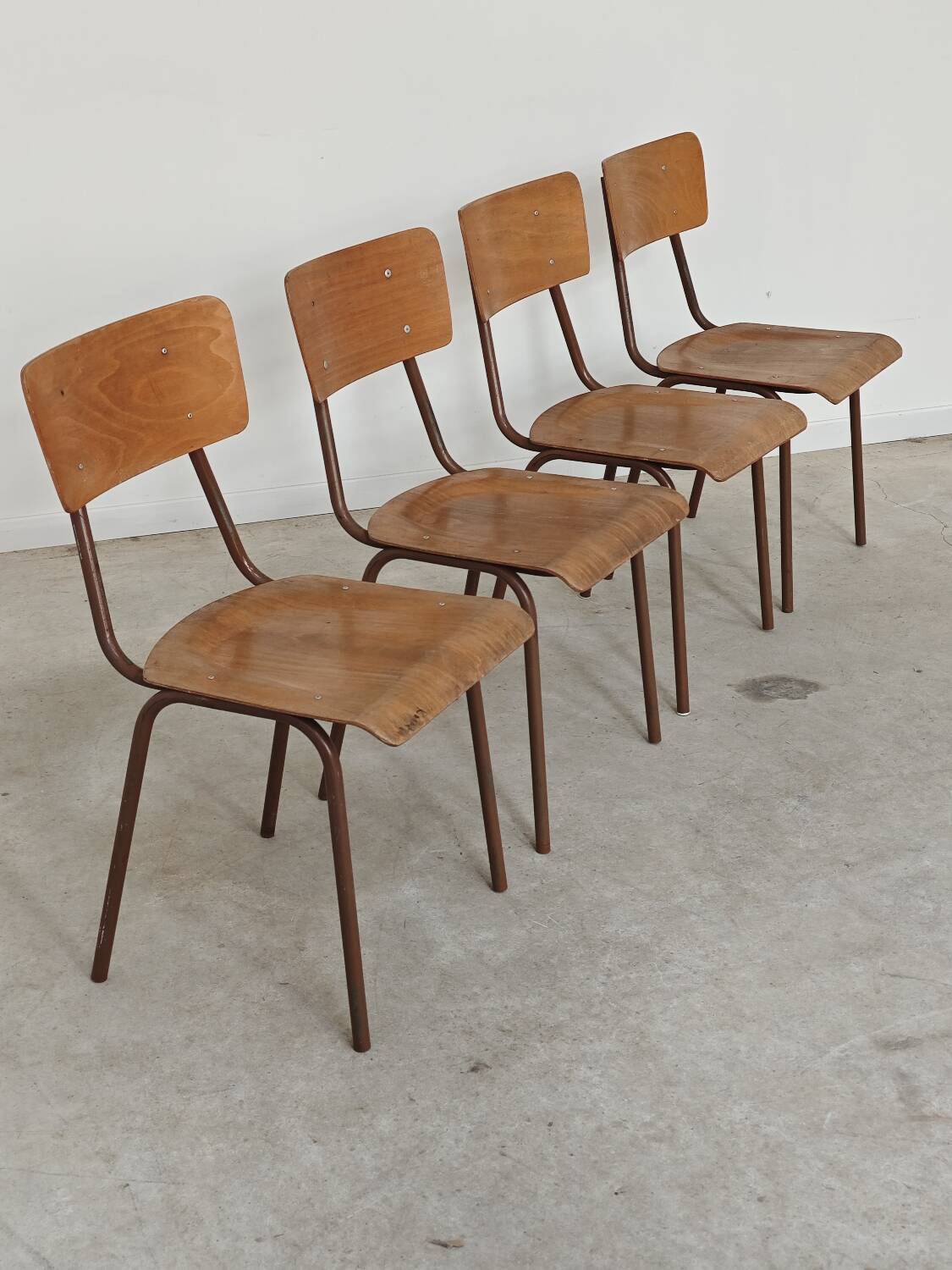 Set of 6 Czech school chairs in metal and wood, Kovona bistro style.